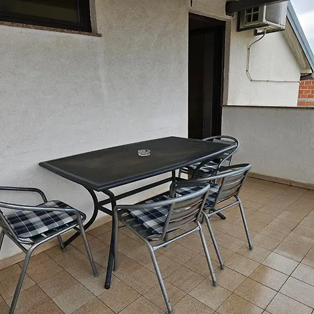 Ante Juric Apartamento *
